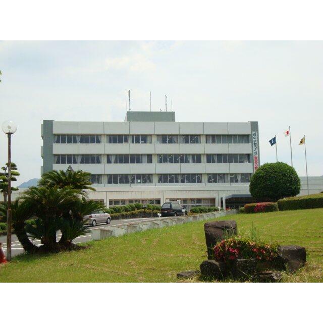 伊万里市役所まで600ｍ