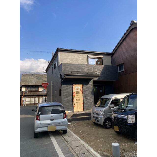 日を重ねるごとにこの佇まいに愛着が湧いてきそう（1号棟）