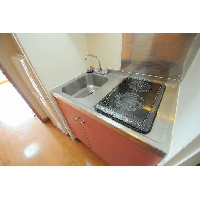 同タイプ部屋の写真となり設備等は現況と異なる場合があります。