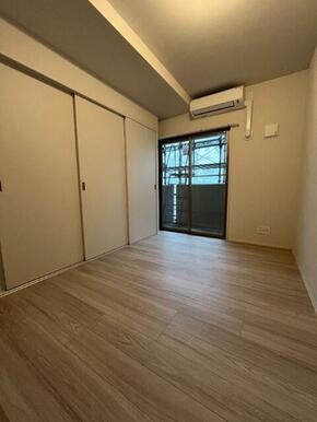 写真は2階のお部屋となります。