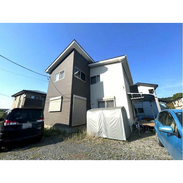 落ち着いた雰囲気の外観です