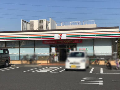 セブンイレブン奈良北団地店