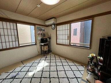 落ち着いた雰囲気の和室付きです