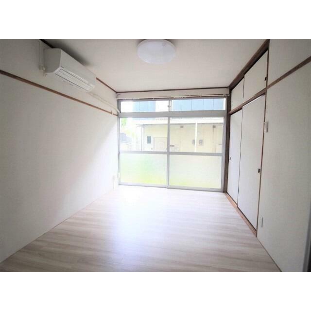 ※写真は別号室のものになります。