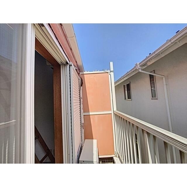 日当たり良いバルコニーです