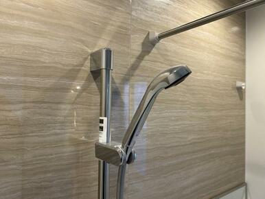 「浴室」シャワー