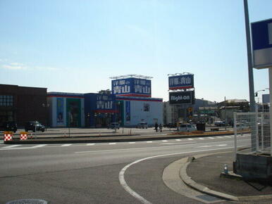 洋服の青山日立北店