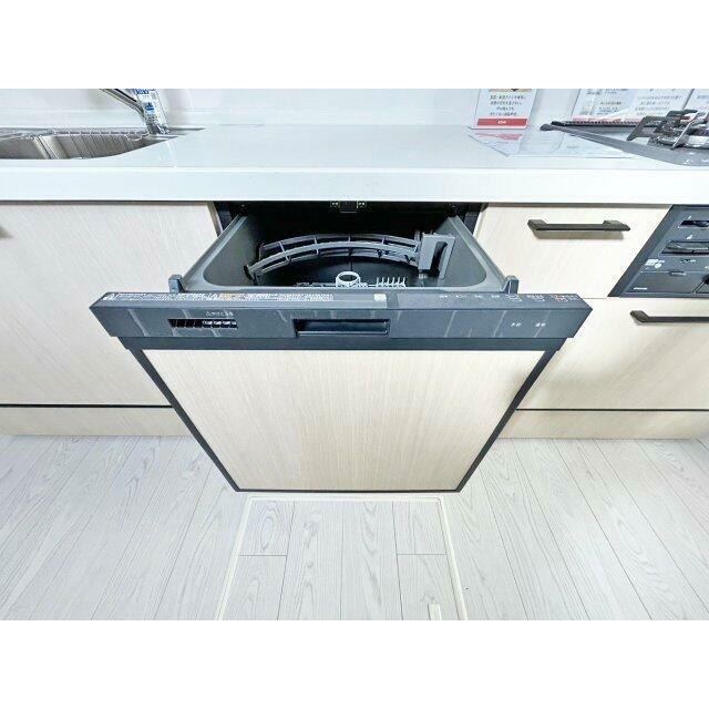 食器洗い乾燥機付の為、家事の効率化、時短の強い味方です※施工例