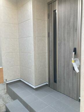 住まいの「第一印象」となる玄関（2号棟）