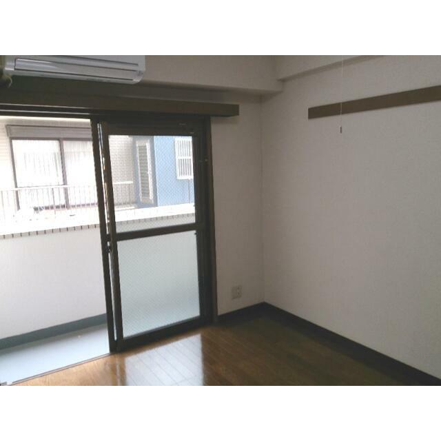 同間取りの別のお部屋の写真となります。現況優先。