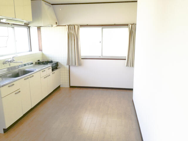 物件画像 福岡市早良区 原８丁目 (賀茂駅) 2階建 4DK