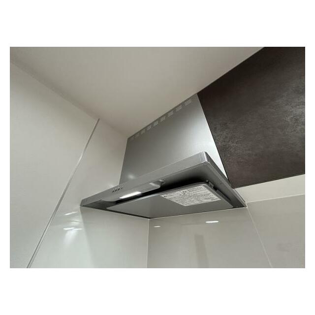 レンジフード新品交換済み