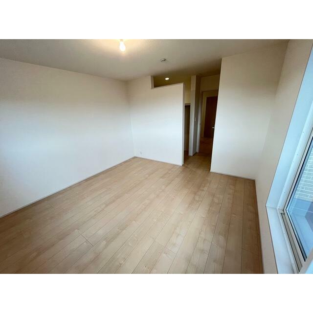 多目的に活用できる洋室（2号棟）