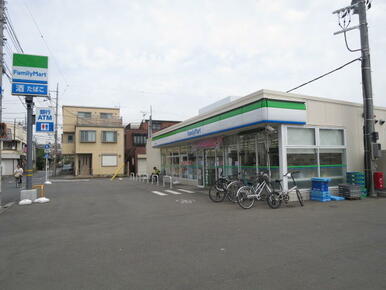 ファミリーマート谷保駅東店