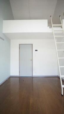 ※退去前のため202号室の写真になります