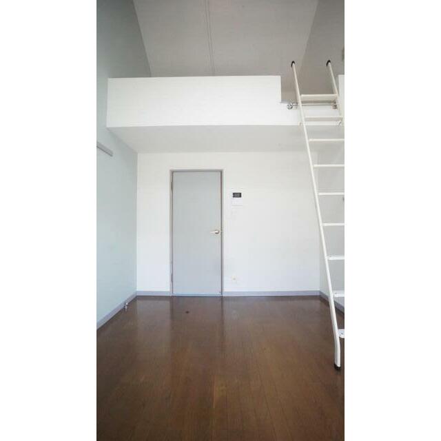 ※退去前のため202号室の写真になります