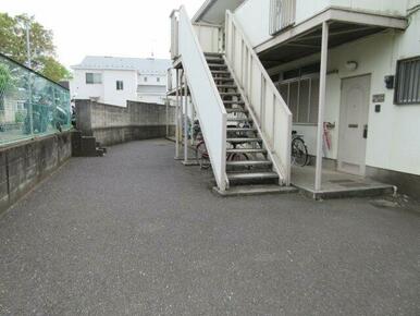 敷地入口　※実際の使用状況とは異なります(現況優先)