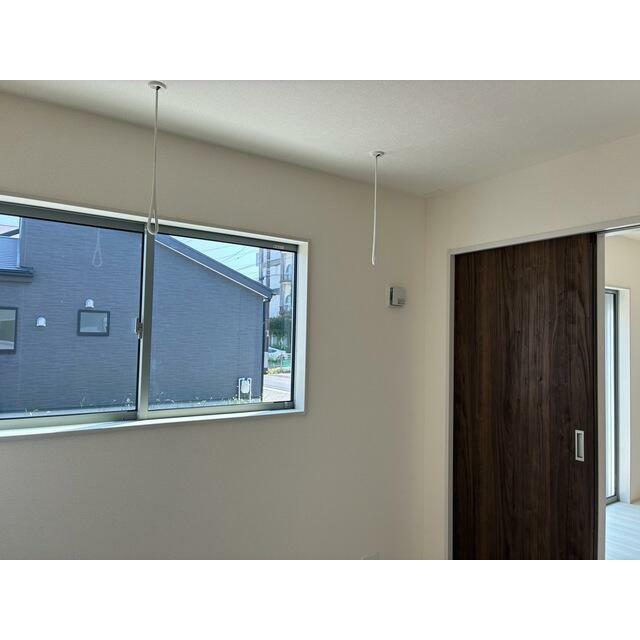 お持ちの家具の配置を考えると洋室のお部屋が暮らしやすいという方に（4号棟）
