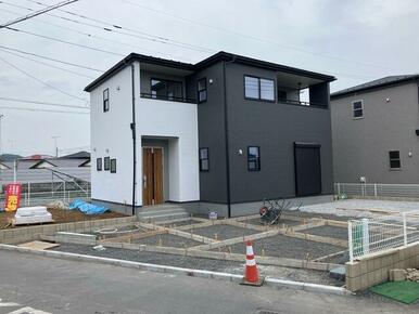 毎日がもっと特別になる場所（1号棟）