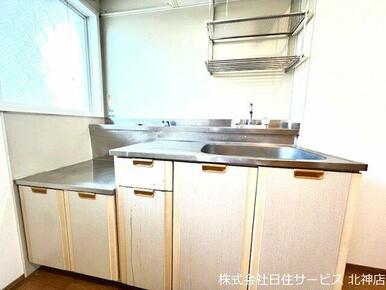 キッチンでお料理をお楽しみください