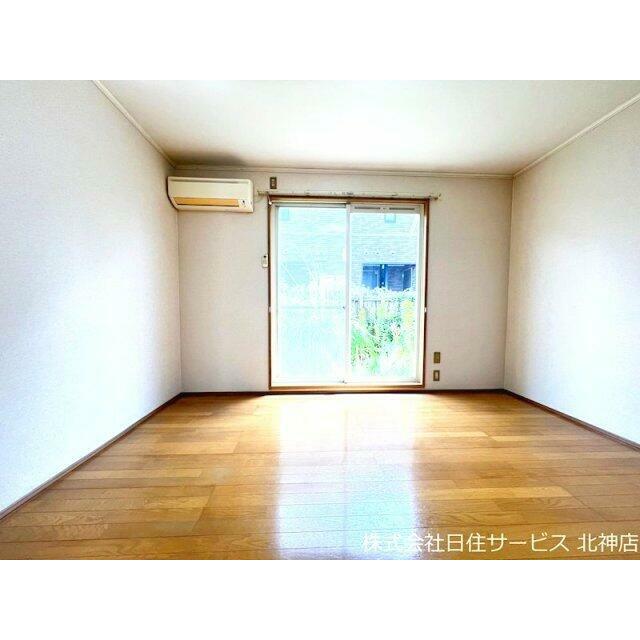 ゆったり過ごせるリビングです