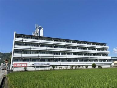 前面に建物がないので日当たり良好です！