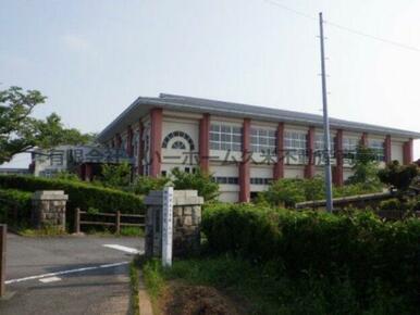 諫早市立御館山小学校