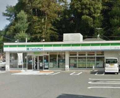 ファミリーマート 上安一丁目店