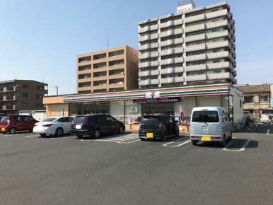 セブンイレブン新伊勢崎駅前店