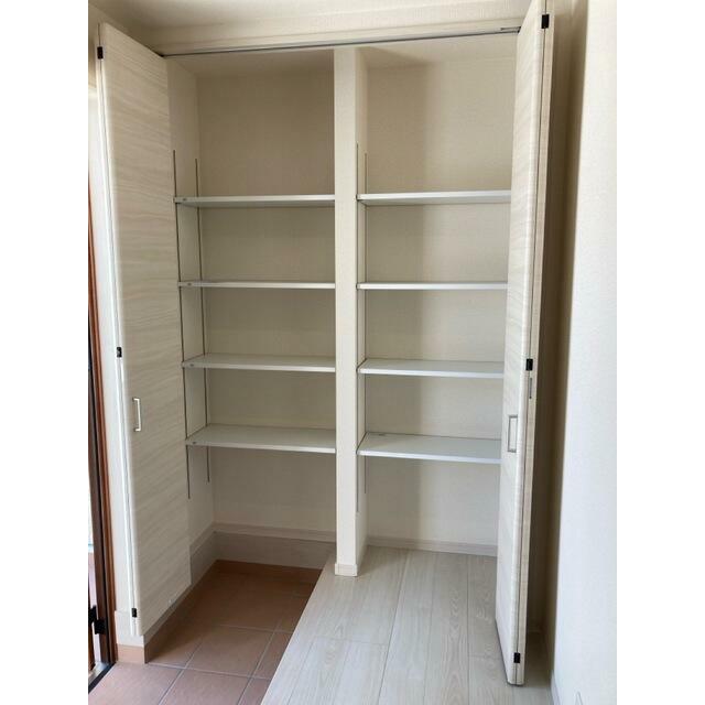 誰かを招きたくなるくらい、すっきり片付いた家を目指そう（1号棟）