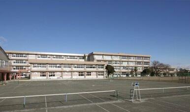 第二中学校
