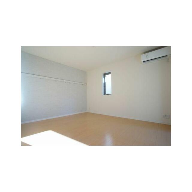 【洋室】８．０帖の洋室です。