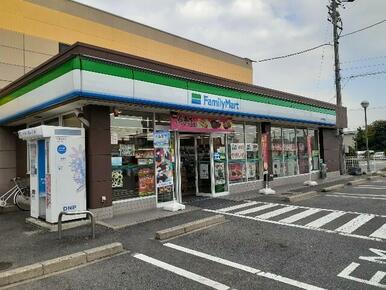 ファミリーマート桑名安永店