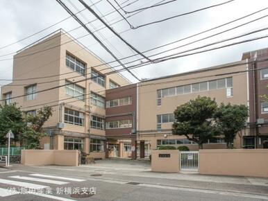 座間市立西中学校