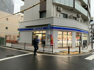 ローソン金沢八景駅前店