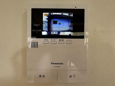 「設備」モニター付きインターホン新品交換済み