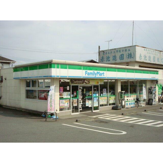 ファミリーマート万野原店（コンビニ）まで475ｍ