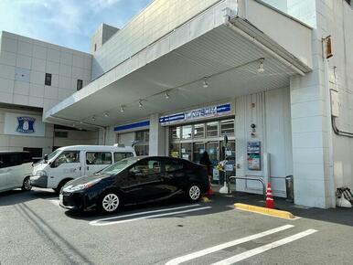 ローソン　横浜東蒔田店