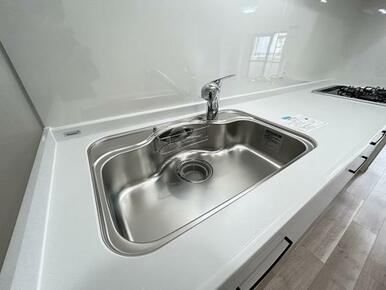 シンク「大きくて使いやすいシンクです。」