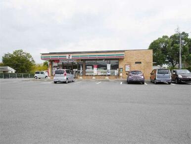 セブンイレブン有明竜王駅前店