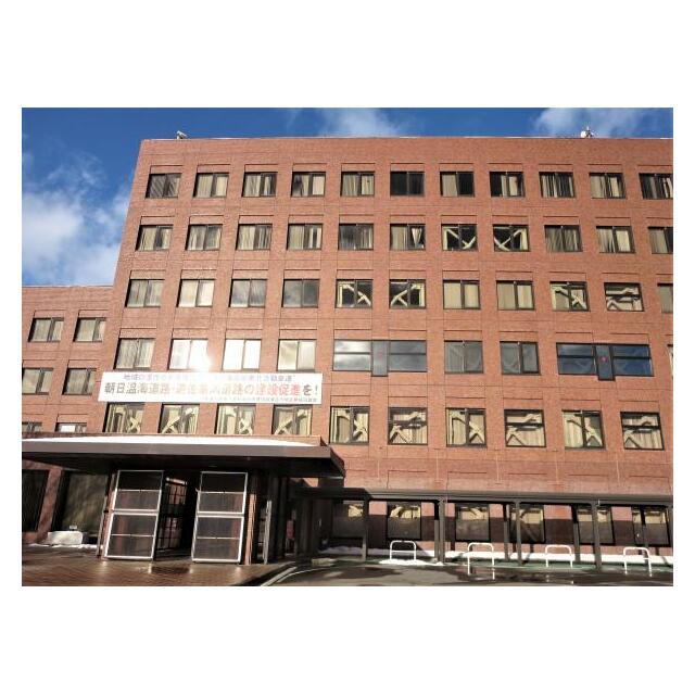 鶴岡市役所まで徒歩約２０分