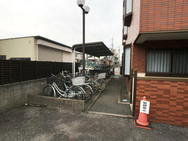 駐輪場