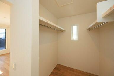 洋室7.5帖の部屋にはWIC付♪（施工例）