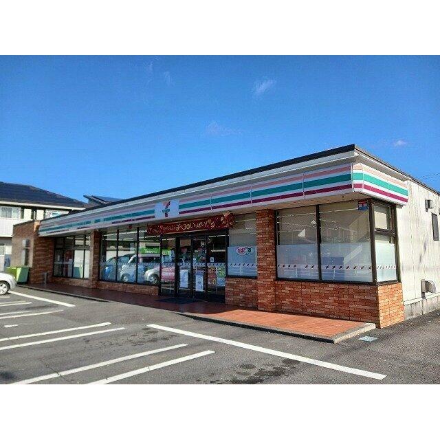 セブンイレブン　富士市松岡西店まで550m