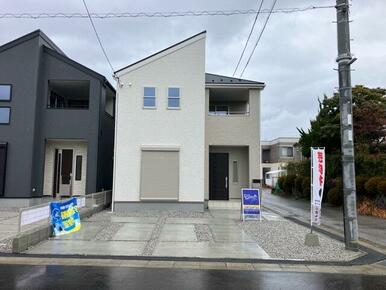 間取りや広さ同様、見かけはやっぱり重要（2号棟）