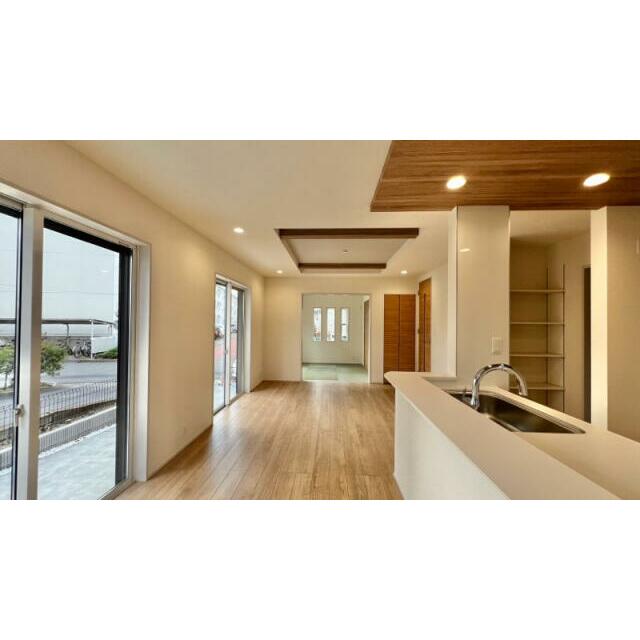 リビングダイニング