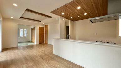 リビングダイニング