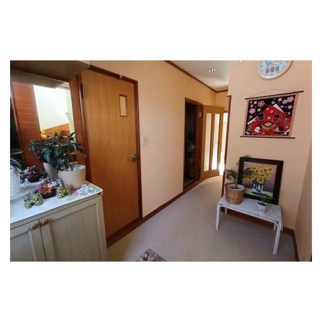 玄関ホールの様子です