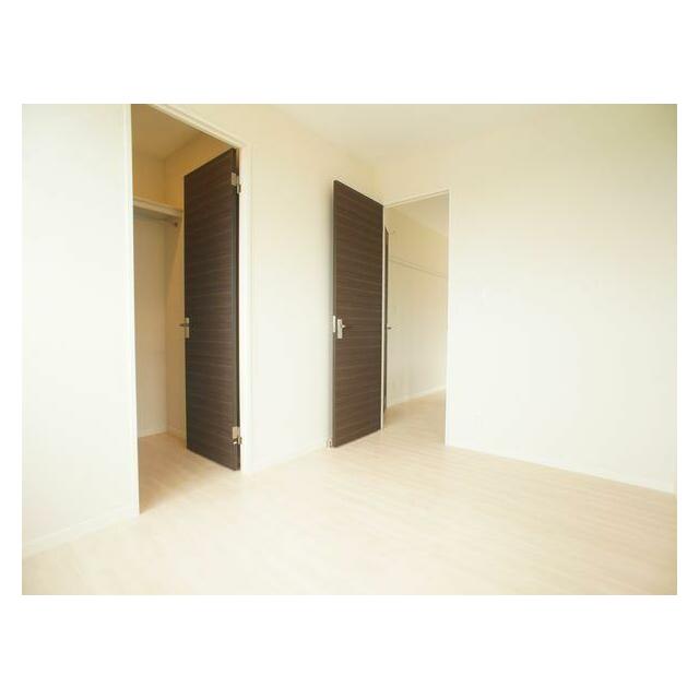 【収納】たっぷり収納できるウォークインクロゼット☆　上段・下段等で様々な収納計画をご検討下さい♪