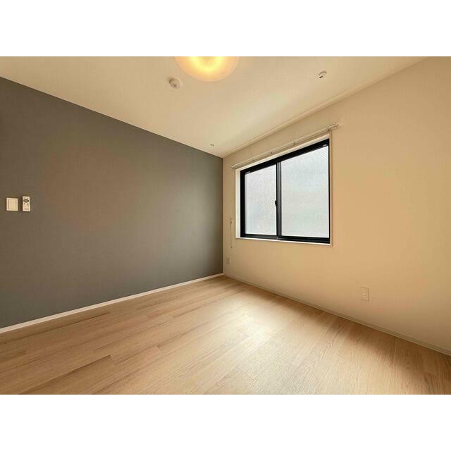 アクセントクロス仕様で、お部屋をオシャレに演出してくれます♪